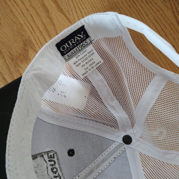 Yellowstone green white ball cap hat - Picture 3 of 4